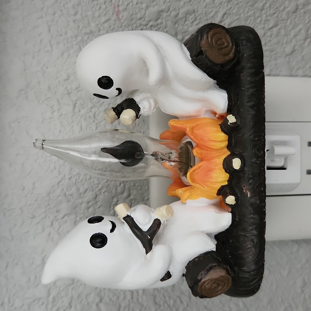 Ghost Making Smores Around A Campfire Night Light - Picture 2 of 3
